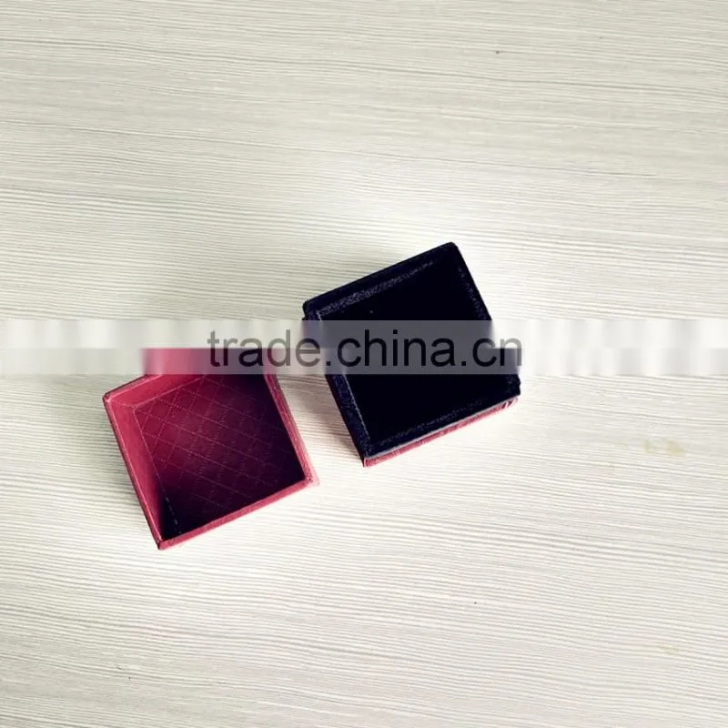 Chokers jewelries garment manufactuer customized jewelry box