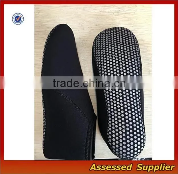 Neoprene Sand Socks Waterproof Beach Socks for Diving Snorkeling Swimming Shoes Jennifer0048