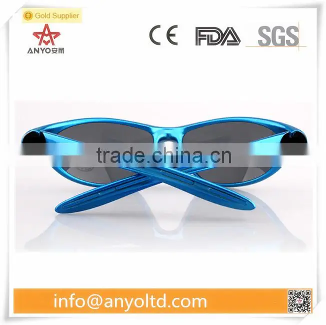 Plastic sunglasses men