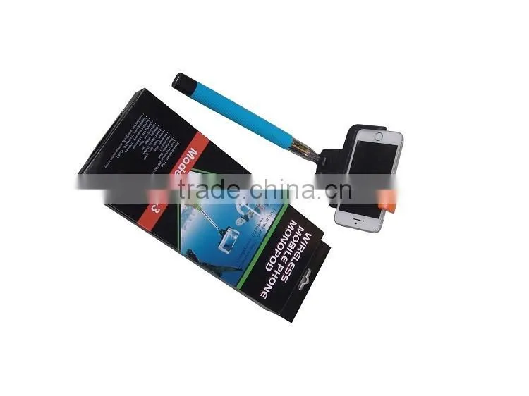 Wireless Selfie Stick with bluetooth button
