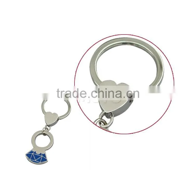 Novelty lovely Cupid double heart metal key chain for holiday gift