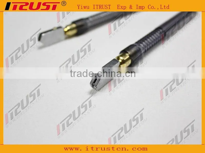 glass cutter with tungsten carbide scribing wheel tip