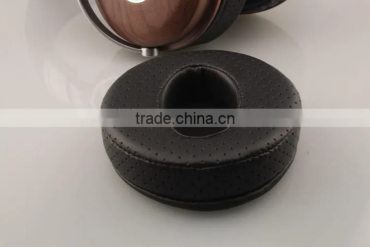 High-End Stylish Wooden Cover Ti Alloy Earphone Bluetooth Wireless Headphones with Ergonomic Design Model HSM3