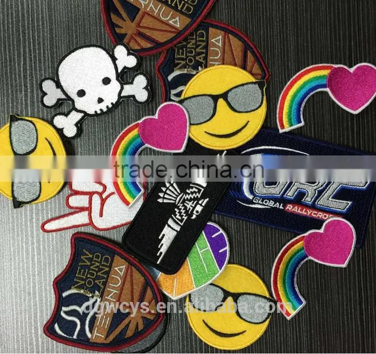 fashional embroidery woven badges