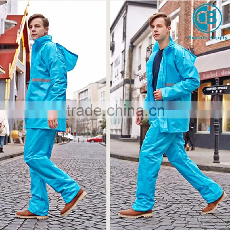 Polyester taffeta raincoat with jacket and pants
