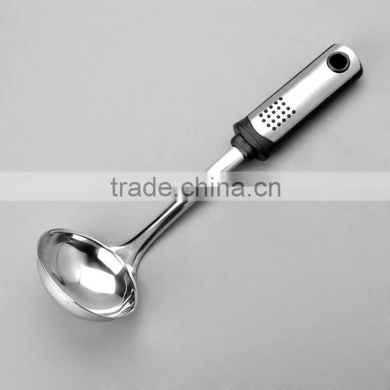 Different types of good function factory price soup ladle