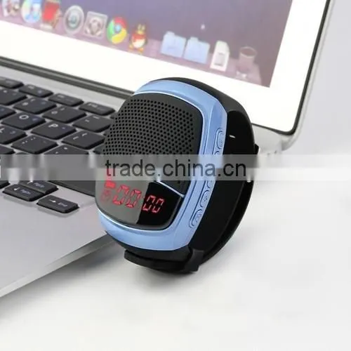 B90 Sports Bluetooth Speaker Hands-free Call TF Card Playing FM Radio Self-timer Wireless Speakers Smart Watch Time Display