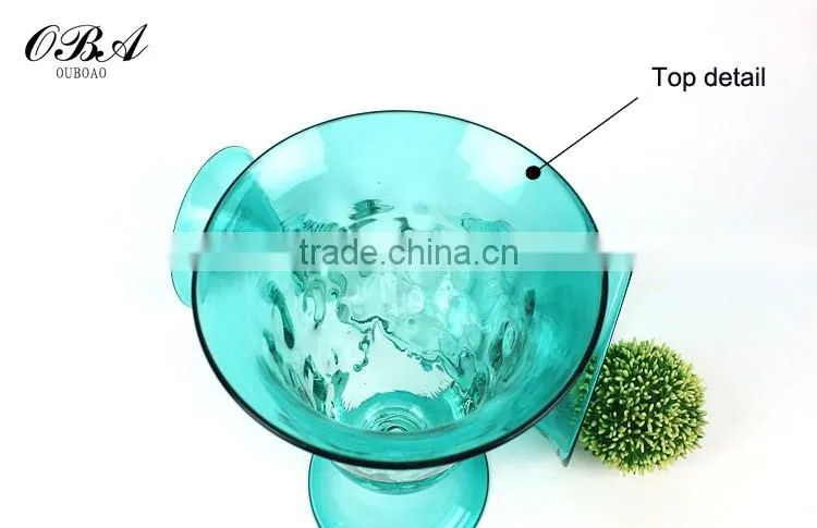 Wholesale direct sales creative glass vase for wedding centerpiece / Flower shape cheap glass flower vase for terrarium