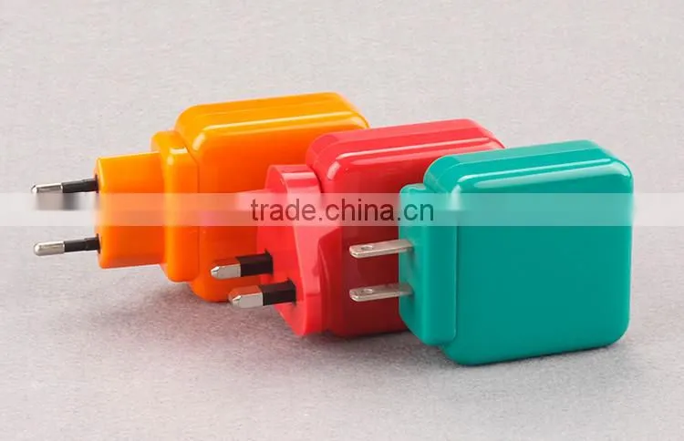 Qc 2.0 dual USB plug fast charging travel charger adapter
