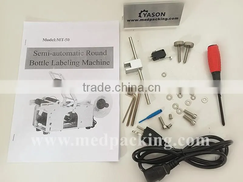 BL-50 Semi-automatic Round Bottle Labeling Machine
