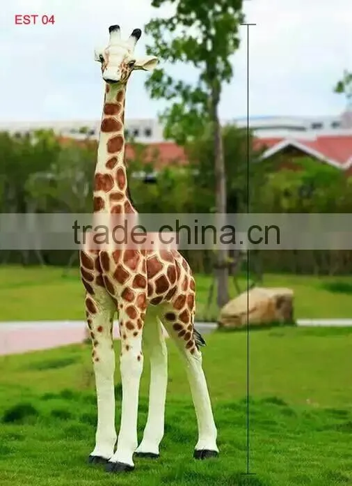 2017 wholesale artificial man-made giraffe for garden ornament