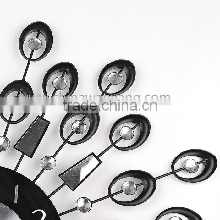 China Manufacturer Lower Price Cool Colored DIY Wall Clock