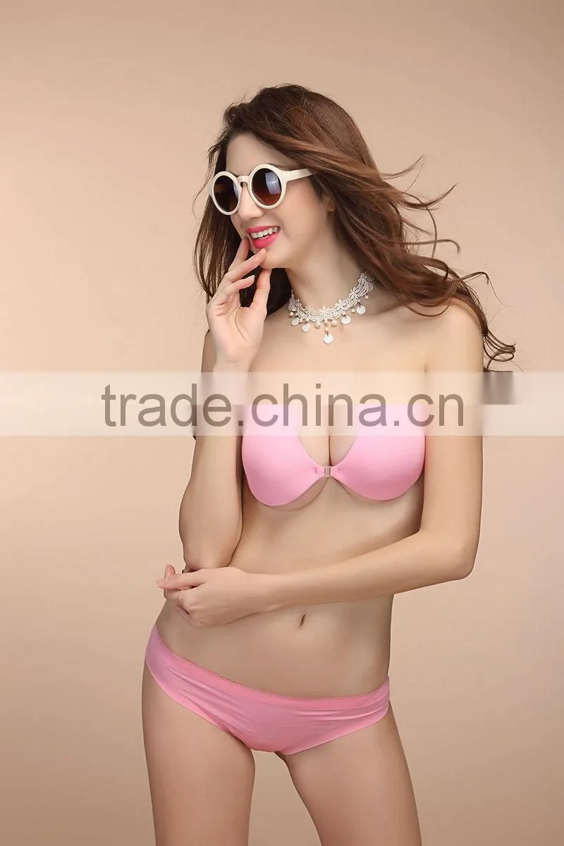 boutique invisible bra model image