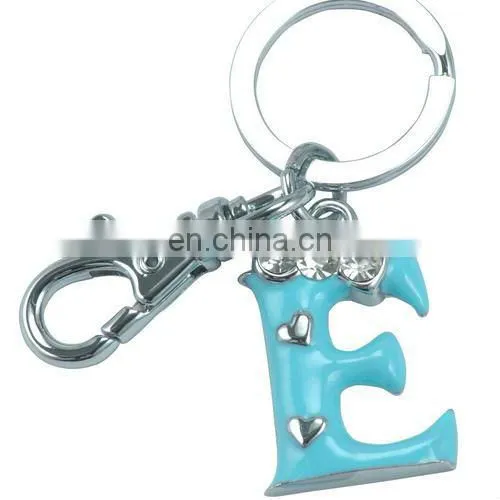GREEN LETTER L KEY HOLDER WITH CRYSTAL