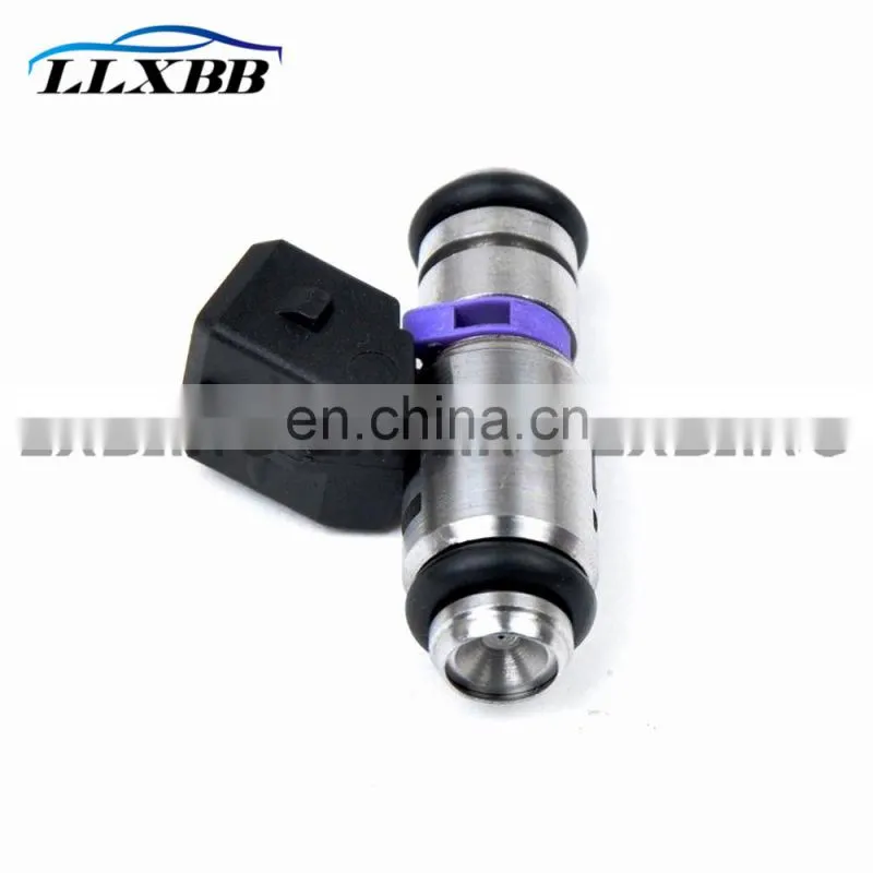 Original Fuel Injector Nozzle IWP065 For Fiat Palio UNO Punto Siena Strada Fiorino 501.013.02 50101302