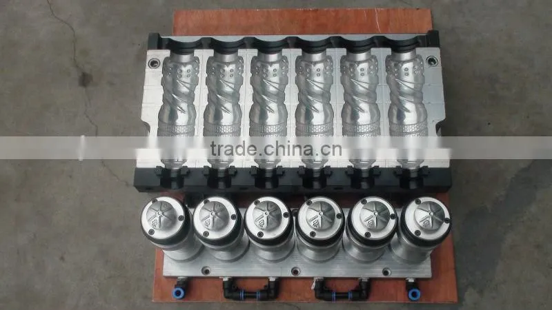 six cavities automatic pet bottle blowing machine