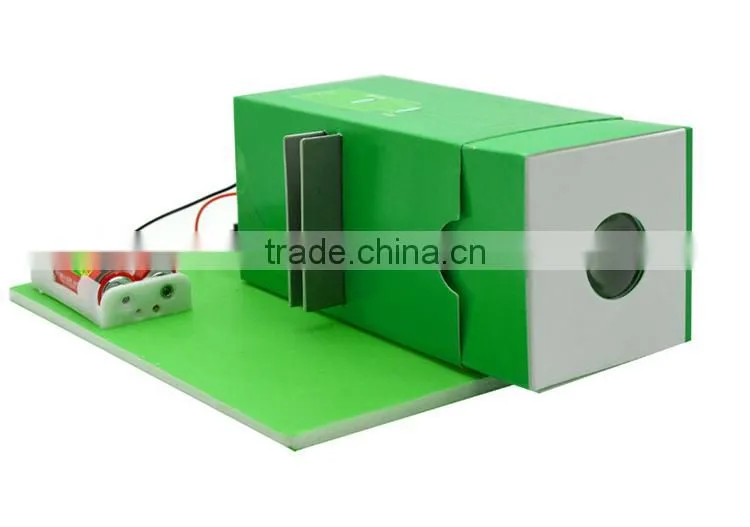 DIY lighter projector in school lesson of science Kits