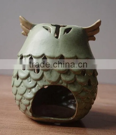 Ceramic owl shape home decoration
