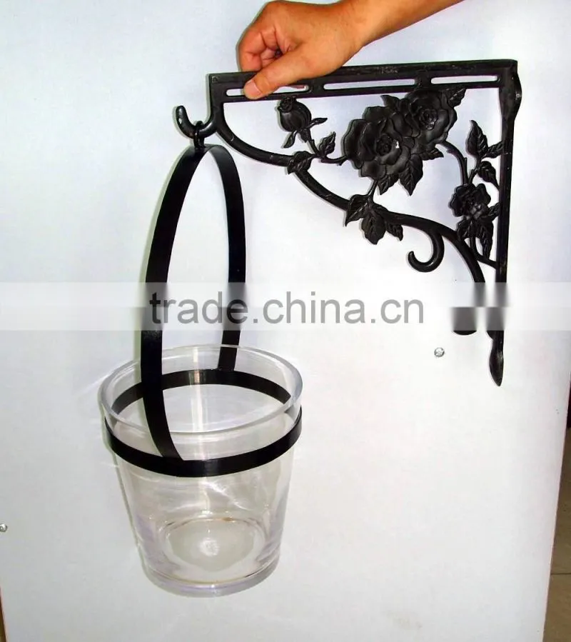 garden lifting hook