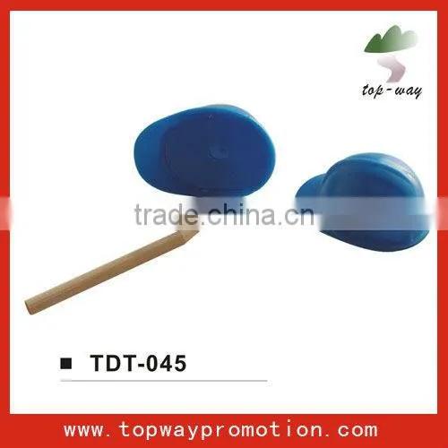 2013 supply all kinds of dustbin shape pencil sharpener