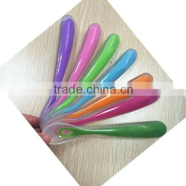 Top quality Cheapest top sell silicone baby spoons