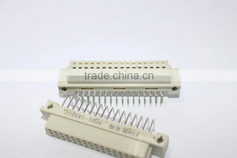 DIN 41612 3 row 32 pin right angle female type