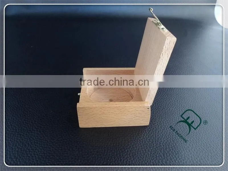 Natural solid wooden coin display box with lock