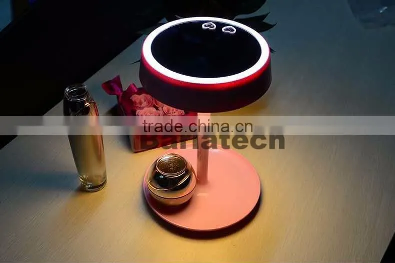 Fashional Touch Screen LED Make-up Mirror Lighted & Desktop Make Up Mirror With LED Light Lamp