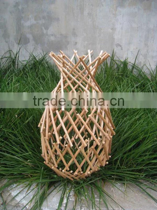 WILLOW TRELLIS WILLOW FENCE WILLOW BORDER