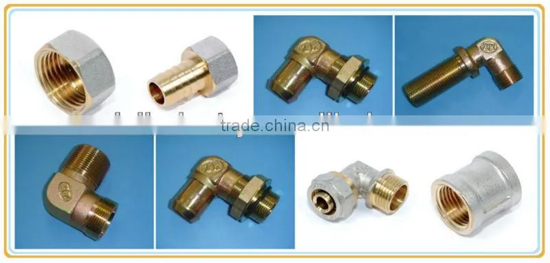 Screw pipe fitting