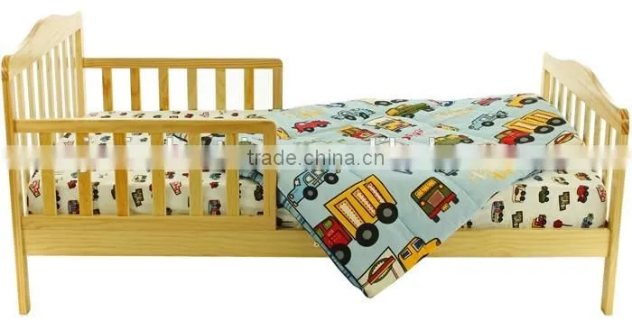 Cheap Price Pine Wood Natural Color Baby Toddler Bed