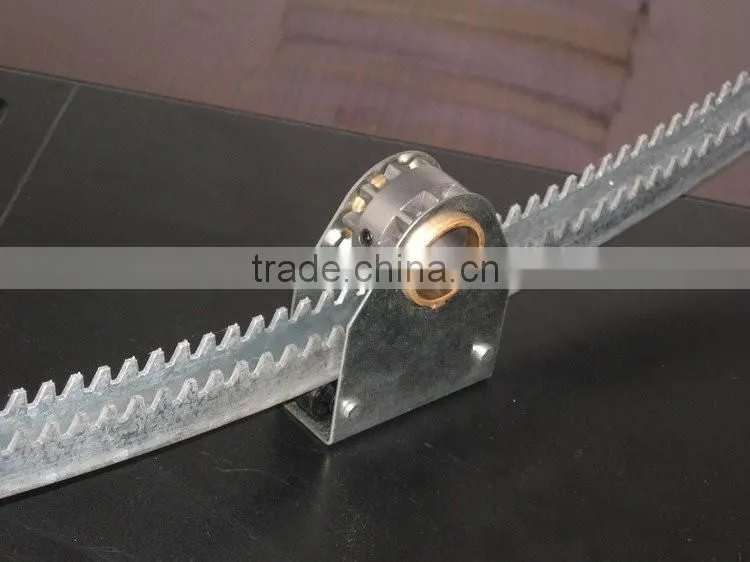 Pinion for greenhouse ventilation sysem