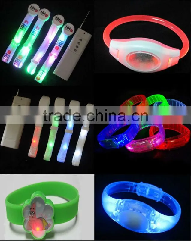 cheap hot selling concert decor flashing light up wristband