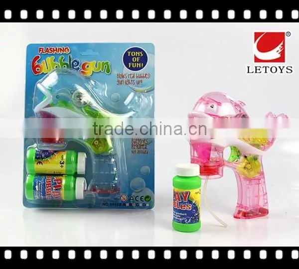 wholesale plastic LED flashing musical bubble gun with 2 bottles bubble water