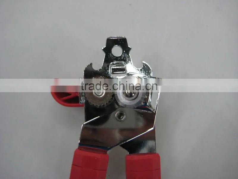 DELUXE PLASTIC SKIDPROOF HANDLE CAN OPENER