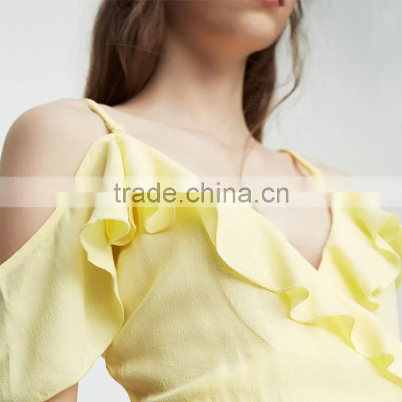 2017 Plain-coloured cut out shoulder sexy V-neck women Ruffled jumpsuit