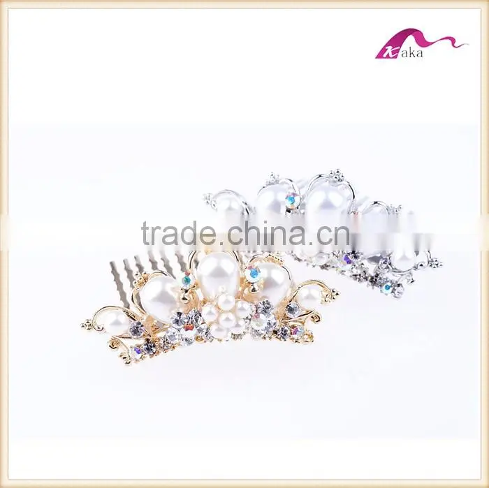Fashion Crown Tiara Pearl Decorative Hair Comb Clips