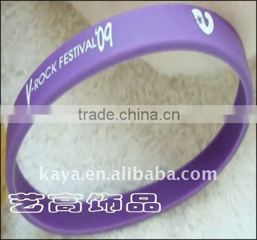 2016 fashion plastic bracelet