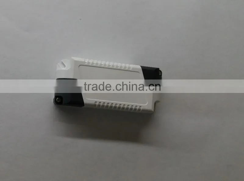 DC 9V-18V input to12V500mA output constant voltage power supply