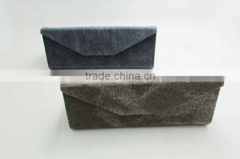 China supplier PU folding eyewear display case