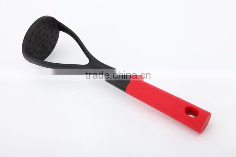 2015 hot sale product nylon kitchen utensils wholesale