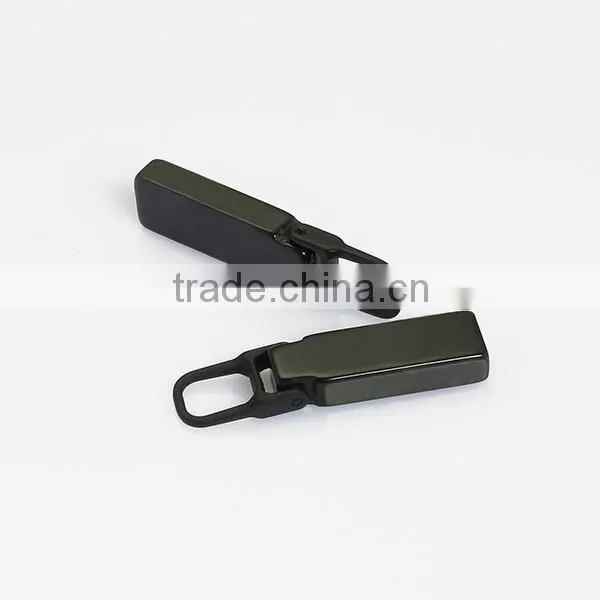 Painted technics zipper sliders nickel-free feature zipper pull