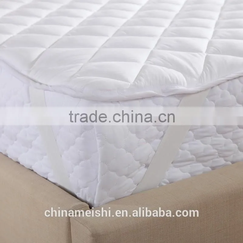 China manufacturer wholesale price waterproof mattress protector