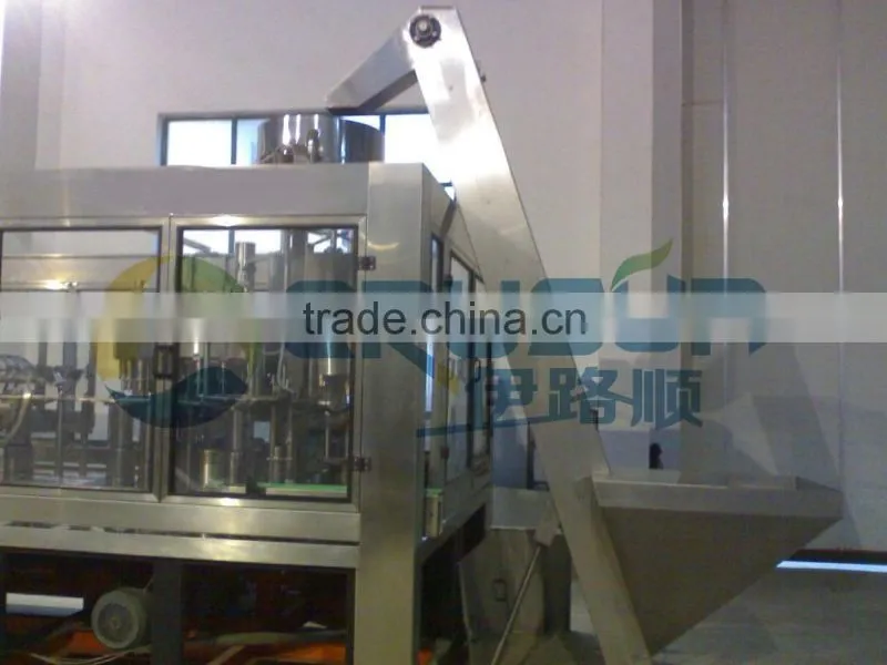 CE approved conveyor belt cap feeding machine
