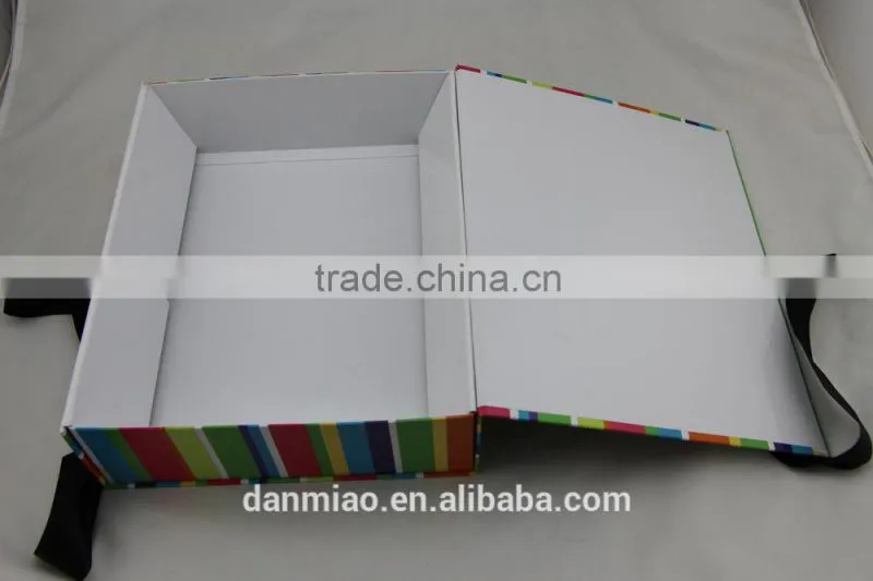 Top Quality Handmade Custom Printing Paper Box for Clothes Packaging