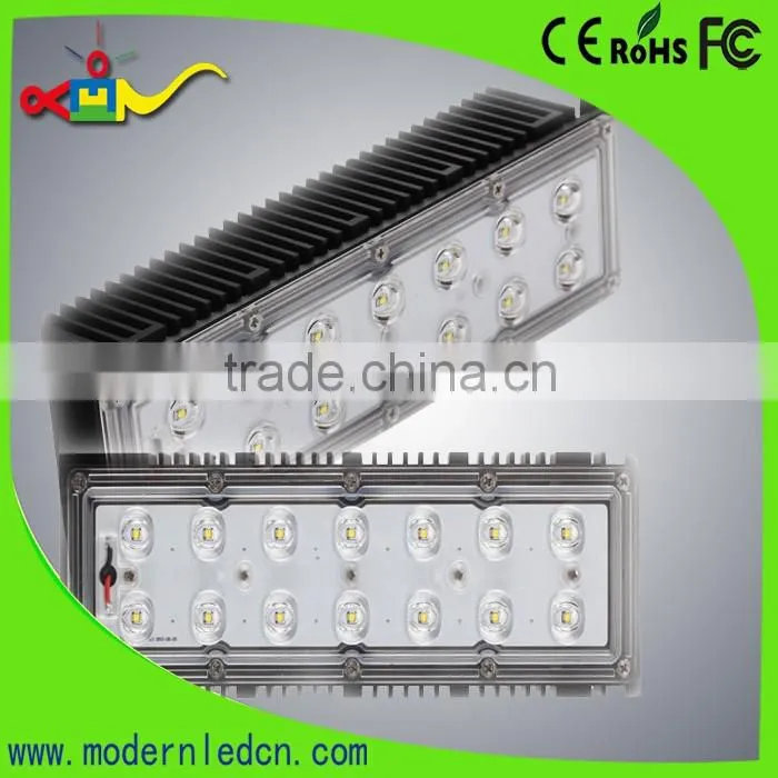 outrdoor thunder and typhoon proof stadium led light 150w led shoe box light
