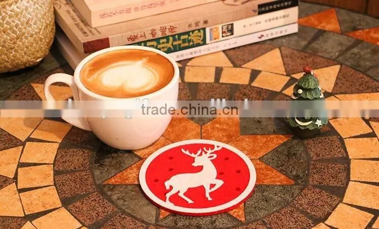 New Year Gifts Colorful Round Christmas Cartoon Fabric Coaster Wholesale