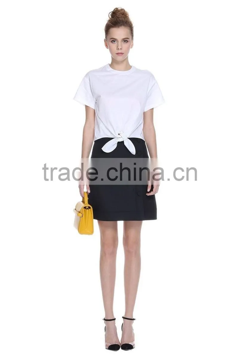 Ladies white shoulder snap button short sleeve woven t shirt with front bow