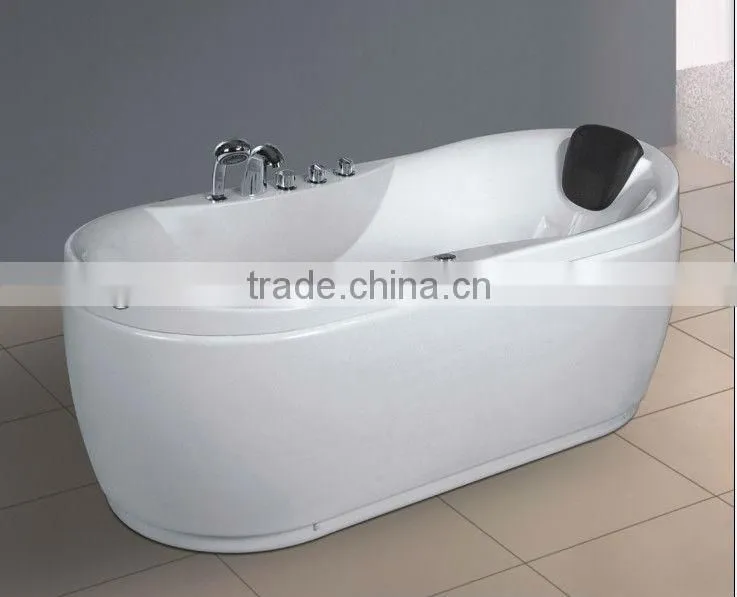 freestanding bathtub