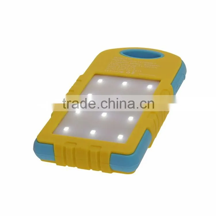 5000mah waterproof solar mobile phone charger with camping lamp